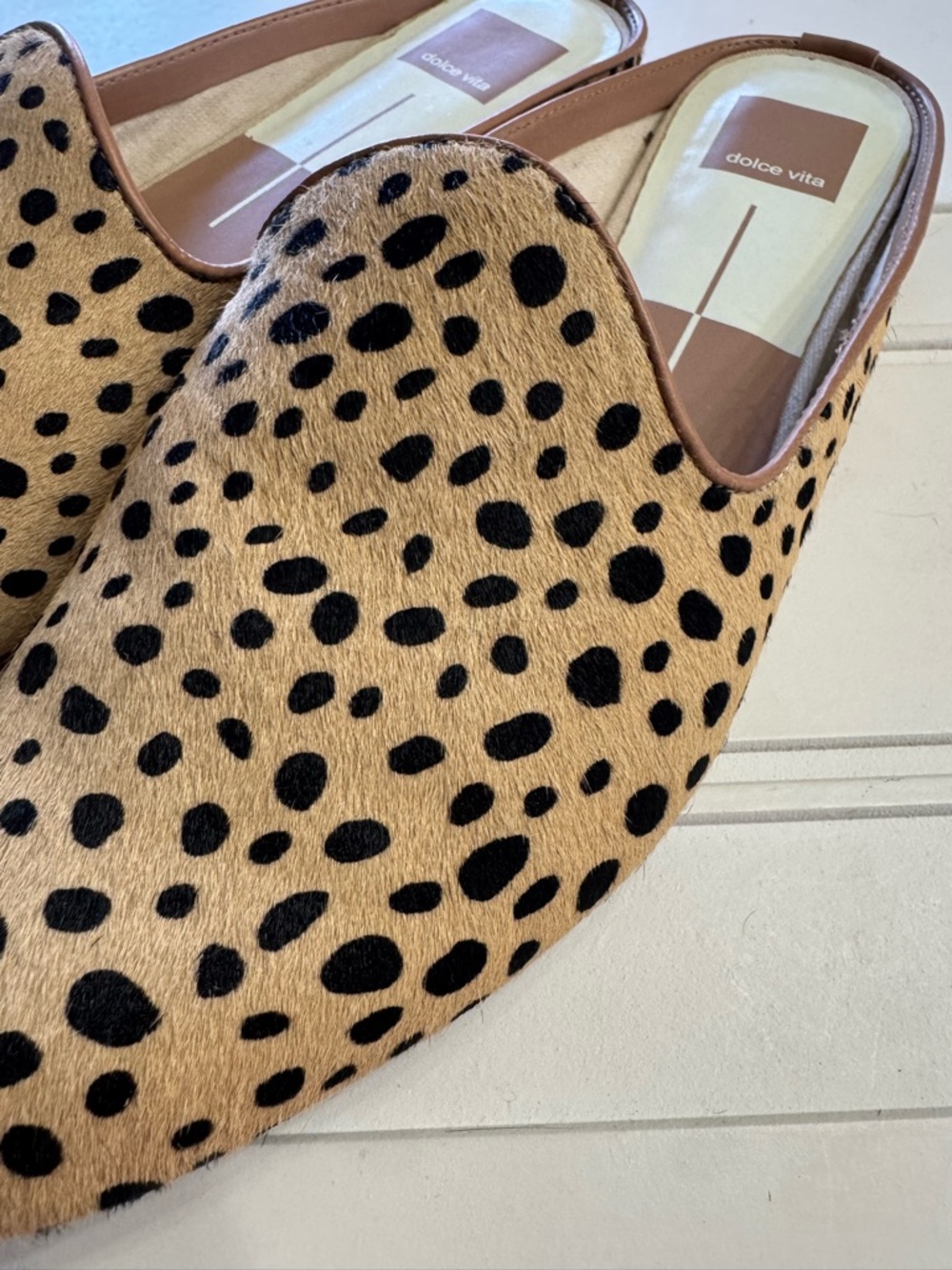 Dolce Vita Women’s Sz 9 Grant Real Fur Animal Print Slip On Slides Sandals Mules - Picture 2 of 5